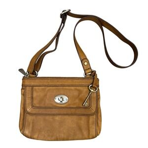 Fossil Brown Leather Crossbody Bag Key Charm Turn Lock Vintage Boho Y2K Style